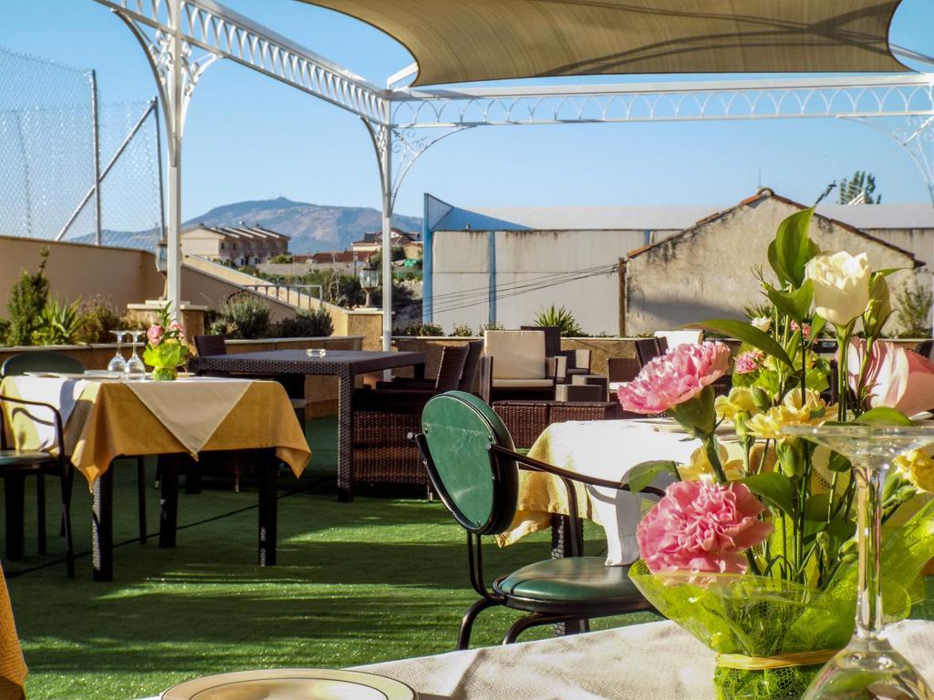 Hotel Poniente Moraleda de Zafayona Kültér fotó