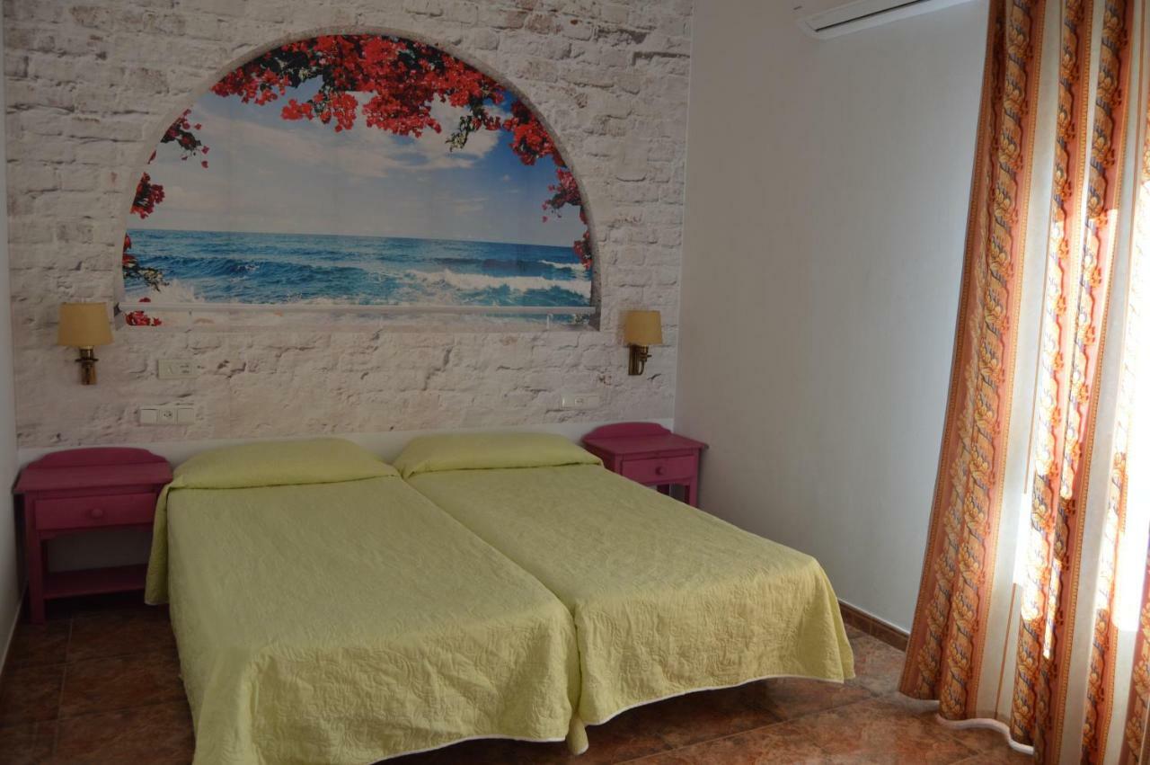 Hotel Poniente Moraleda de Zafayona Kültér fotó