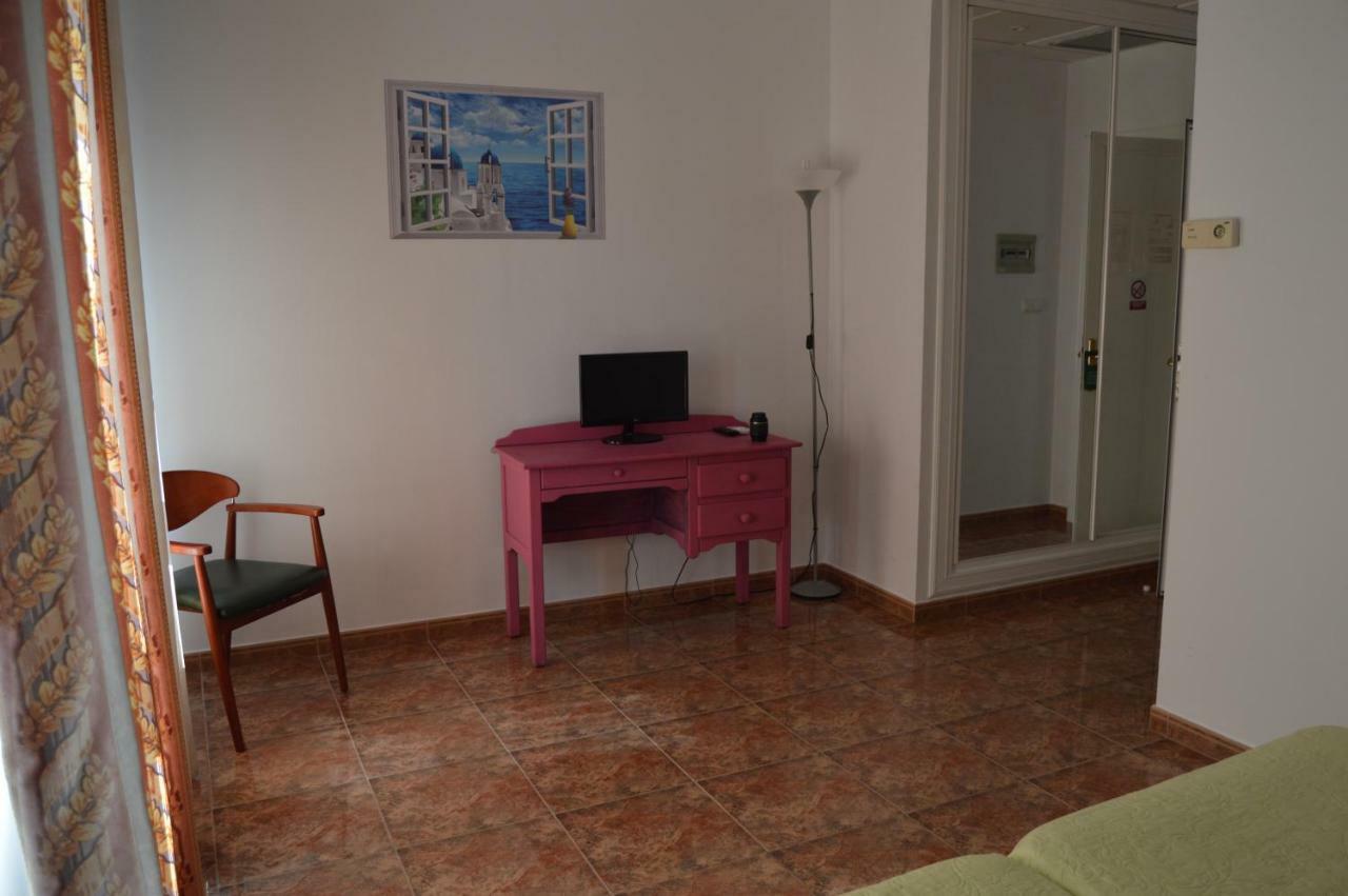 Hotel Poniente Moraleda de Zafayona Kültér fotó